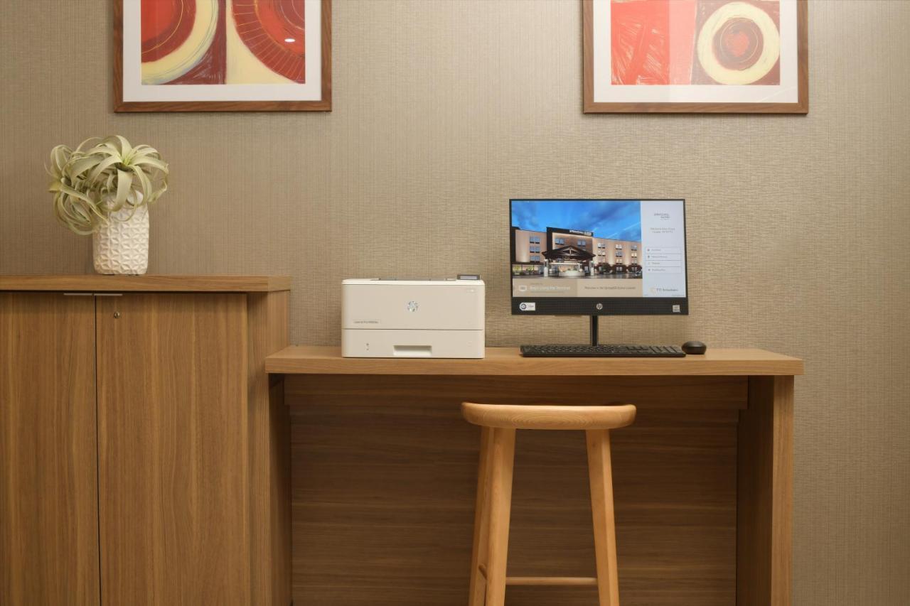 Springhill Suites By Marriott Lindale Tyler Экстерьер фото